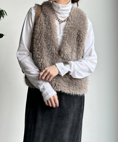 DouDou（ドゥドゥ）の「オーガニックコットンタートル（Tシャツ/カットソー・レディース・オフホワイト/ライトベージュ/ブラック・FREE）」の2枚目の写真