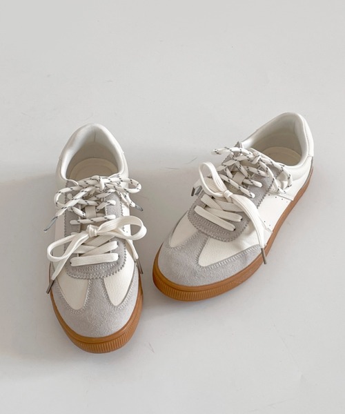 Shoes in Closet（シューズインクローゼット）の「軽量 デイリー ベーシック ローカット レディース スニーカー 2744（スニーカー・レディース・ホワイト×グレー/ホワイト系1/グレー・M/S/XL/L）」の8枚目の写真