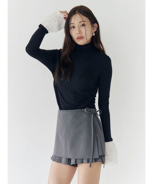 CALNAMUR（カルナムール）の「レーヨンハイネックドッキングトップス（Tシャツ/カットソー・レディース・ブラック/イエロー・FREE）」の21枚目の写真