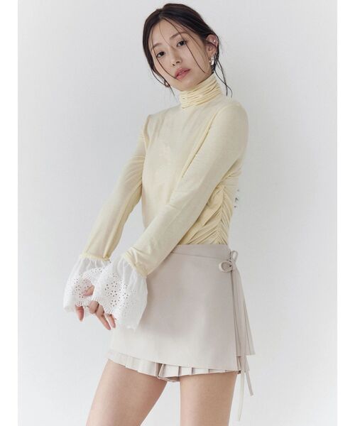 CALNAMUR（カルナムール）の「レーヨンハイネックドッキングトップス（Tシャツ/カットソー・レディース・ブラック/イエロー・FREE）」の16枚目の写真