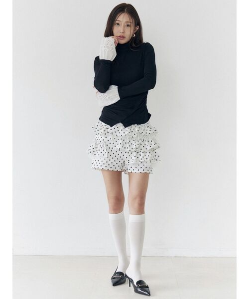 CALNAMUR（カルナムール）の「レーヨンハイネックドッキングトップス（Tシャツ/カットソー・レディース・ブラック/イエロー・FREE）」の5枚目の写真