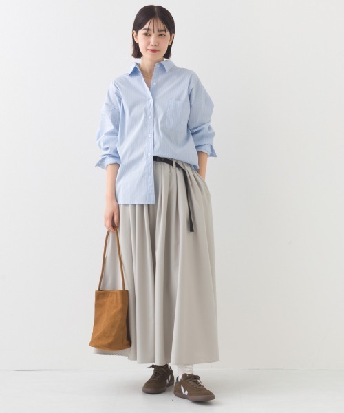 OMNES（オムネス）の「ポプリンベーシックレギュラーカラー 長袖シャツブラウス（シャツ/ブラウス・レディース・ベージュ/グリーン系その他/ブルー系その他/ホワイト/ライトグリーン/ブラック・FREE）」の16枚目の写真