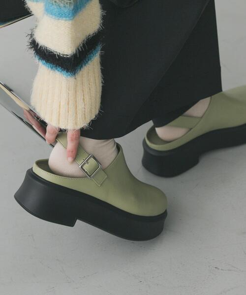 SENSE OF PLACE by URBAN RESEARCH（センスオブプレイスバイアーバンリサーチ）の「クロッグベルトサボ（その他シューズ・レディース・ベージュ/ブラック・MEDIUM/LARGE/SMALL）」の22枚目の写真