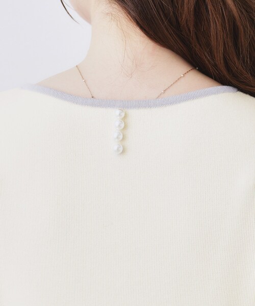 couture brooch（クチュールブローチ）の「【ハレの日・通勤】スクエアネック バイカラー ニットワンピース（ワンピース・レディース・ベージュ/オフホワイト・36/38/42）」の7枚目の写真