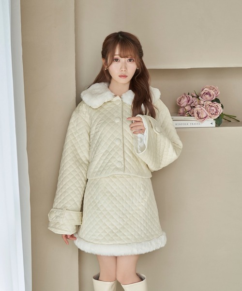 【ecoさま専用】かぐれ　Quilted short coat アイボリー セール】Quilting fake fur collar short JK（その他アウター）｜Rose