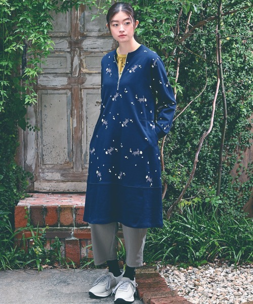 うさぎとデイジープリント裏毛ワンピース（ワンピース）｜SUPER HAKKA