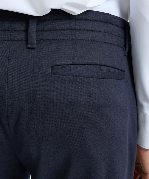 DESIGNWORKS（デザインワークス）の「【26S/S】モクロディーイージーパンツ / セットアップ対応 / ストレッチ（スラックス・メンズ・チャコールグレー/グレイッシュベージュ/ネイビー・44/46/48/50/52）」の15枚目の写真