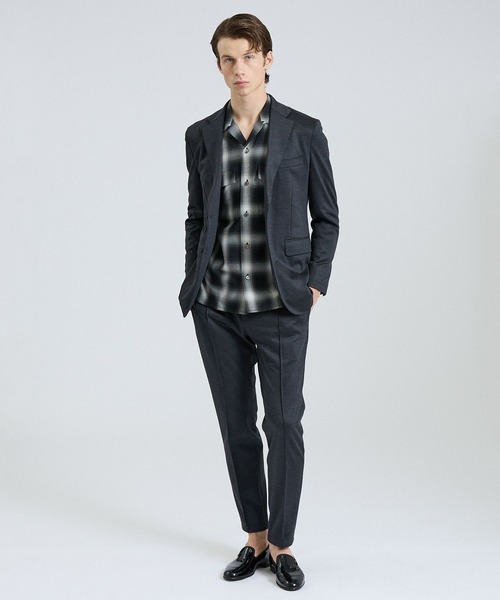 DESIGNWORKS（デザインワークス）の「【26S/S】モクロディーイージーパンツ / セットアップ対応 / ストレッチ（スラックス・メンズ・チャコールグレー/グレイッシュベージュ/ネイビー・44/46/48/50/52）」の4枚目の写真