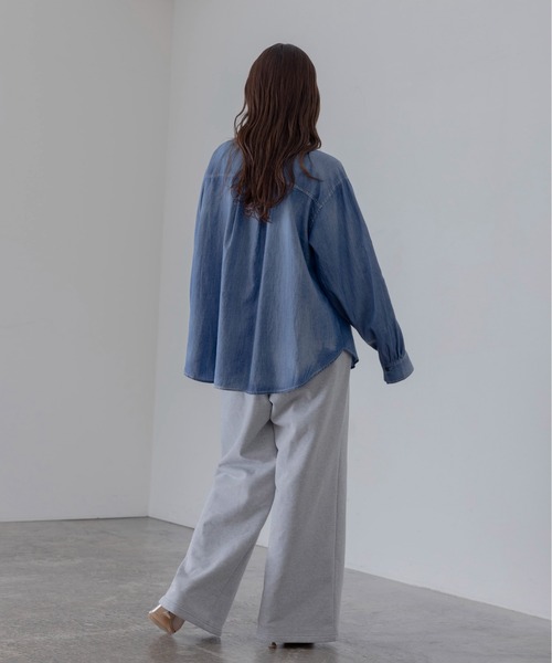 Eimee Law（エイミーロウ）の「ライトデニム ボウタイシャツ（シャツ/ブラウス・レディース・ブルー/ライトブルー・FREE）」の18枚目の写真