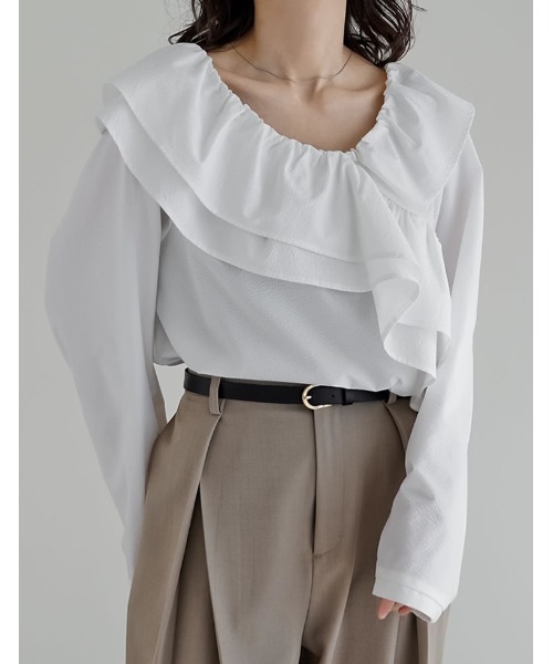 Re:EDIT（リエディ）の「[2026S/S COLLECTION]無地orギンガムチェックサッカーアシンメトリーフリルブラウス（シャツ/ブラウス・レディース・ベージュ/ホワイト/ブラック/ブラウン系その他/ブラック系その他・MEDIUM/LARGE）」の14枚目の写真