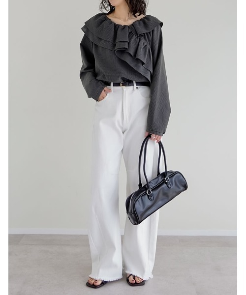 Re:EDIT（リエディ）の「[2026S/S COLLECTION]無地orギンガムチェックサッカーアシンメトリーフリルブラウス（シャツ/ブラウス・レディース・ベージュ/ホワイト/ブラック/ブラウン系その他/ブラック系その他・MEDIUM/LARGE）」の19枚目の写真