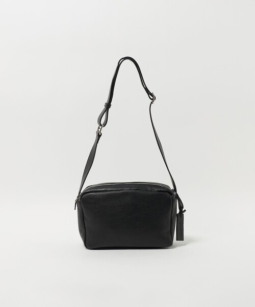LA UNIQA＞レザー レクタングル ショルダー バッグ（ショルダーバッグ