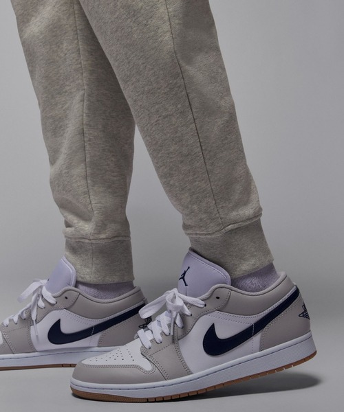 JORDAN BRAND(ジョーダンブランド)の「ジョーダン ジョーダン BRKLN フリース パンツ LB(スウェットパンツ・メンズ・グレー・SS/S/M/L/XL/2XL/3XL)」の4枚目の写真