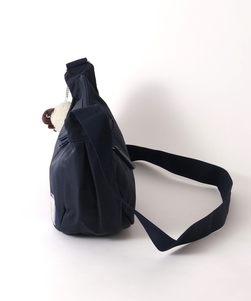 AVOCA(アヴォカ)の「【AVOCA/アヴォカ】Shoulder Bags/チャーム付きショルダーバッグ(ショルダーバッグ・レディース・ネイビー・FREE)」の7枚目の写真