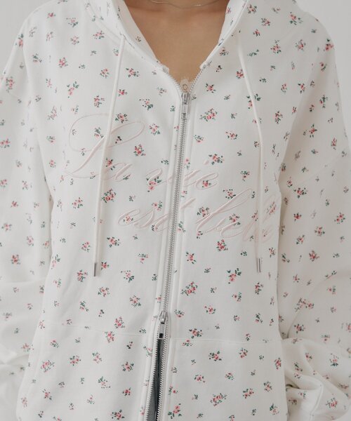 Chico(チコ)の「花柄ルーズパーカー(パーカー・レディース・ピンク/ブルー/グレー系その他3・FREE)」の11枚目の写真