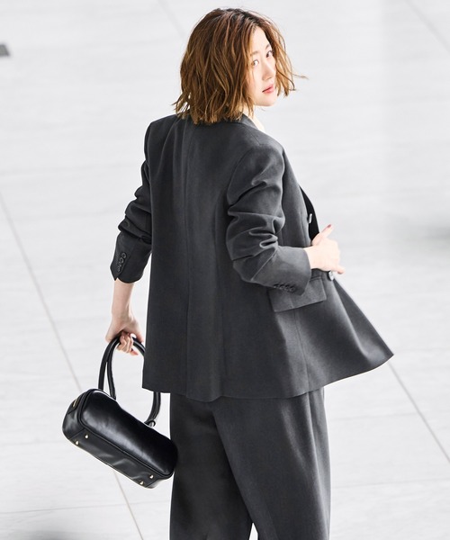 RUIRUE BOUTIQUE（ルイルエブティック）の「洗える ストレッチ 吸水速乾 UVカット 消臭抗菌効果 ｜ マニッシュ スーツ ワイドパンツ セット ｜ パンツスーツ・セットアップ・セレモニースーツ・ママスーツ・通勤スーツ（スーツセット・レディース・ブラック/グレイッシュベージュ/チャコールグレー/ダークネイビー・S/M/L/LL/3L/4L/5L）」の14枚目の写真
