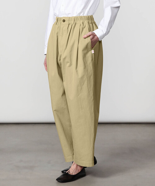 DANTON（ダントン）の「DANTON | コットンナイロンツイル 2タックワイドイージーパンツ WOMEN（その他パンツ・レディース・ネイビー/ベージュ・36）」の13枚目の写真