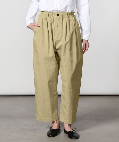 DANTON（ダントン）の「DANTON | コットンナイロンツイル 2タックワイドイージーパンツ WOMEN（その他パンツ・レディース・ネイビー/ベージュ・36）」の2枚目の写真