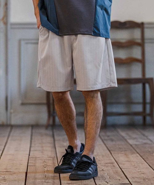 CAMBIO(カンビオ)の「mp14669-Classic Pinstripe Short Pants ショートパンツ(S60426cmb)(その他パンツ・メンズ・ダークカーキ/ライトグレー/ブラック/グレイッシュベージュ・S/M/L)」の11枚目の写真