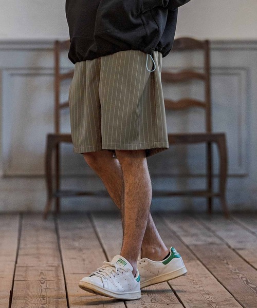 CAMBIO(カンビオ)の「mp14669-Classic Pinstripe Short Pants ショートパンツ(S60426cmb)(その他パンツ・メンズ・ダークカーキ/ライトグレー/ブラック/グレイッシュベージュ・S/M/L)」の19枚目の写真