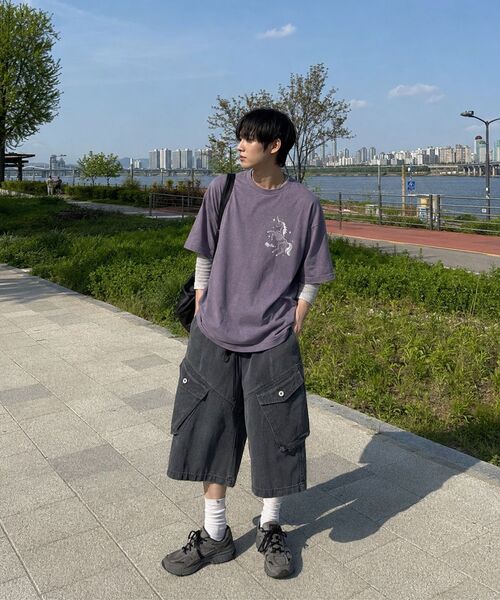 KRUXH（クルクス）の「ユニコーンピグメントTシャツチャコール（Tシャツ/カットソー・レディース・その他・1/2）」の11枚目の写真