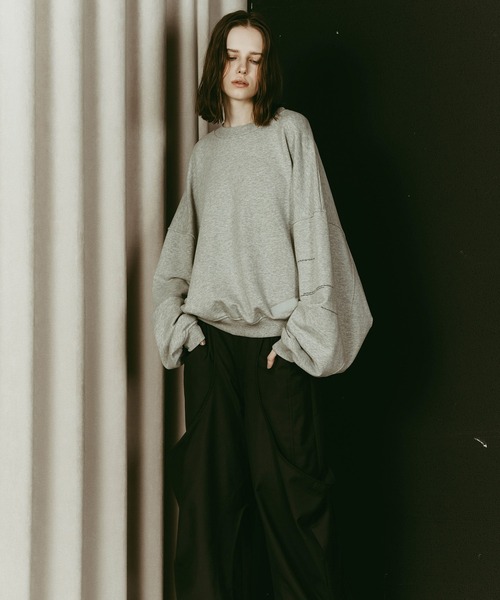 Knuth Marf（クヌースマーフ）の「Kerror design sweat(unisex)（Tシャツ/カットソー・レディース・ネイビー/グレー・FREE）」の5枚目の写真