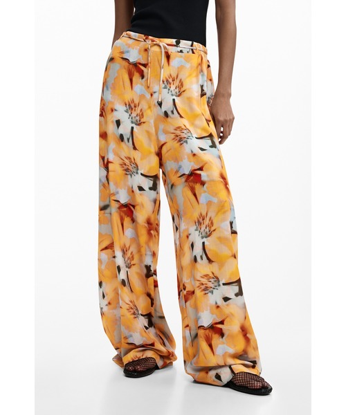 Desigual(デシグアル)の「トロピカル花柄ワイドパンツ オレンジ(その他パンツ・レディース・ブルー・S/M/L/XL/XS)」の2枚目の写真