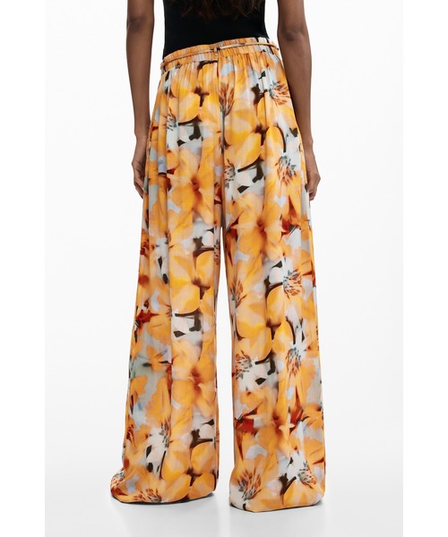 Desigual(デシグアル)の「トロピカル花柄ワイドパンツ オレンジ(その他パンツ・レディース・ブルー・S/M/L/XL/XS)」の3枚目の写真
