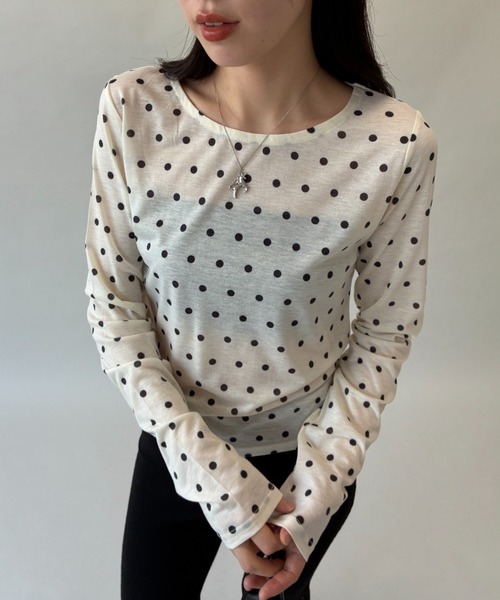 FUULLY STUDIO(フーリィーステューディオ)の「シアードットクルーネックロングTEE(Tシャツ/カットソー・レディース・ブラック/オフホワイト/グレー/ブラウン・FREE)」の1枚目の写真
