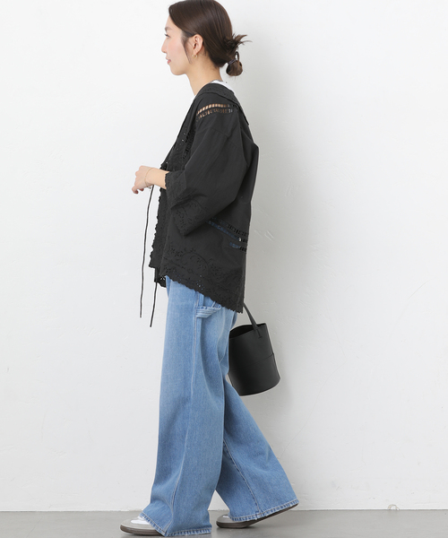 JOURNAL STANDARD relume(ジャーナルスタンダード レリューム)の「スクエアエンブロイダリーフラットカラーブラウス(シャツ/ブラウス・レディース・ブラック/ホワイト・FREE)」の5枚目の写真