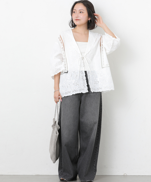 JOURNAL STANDARD relume(ジャーナルスタンダード レリューム)の「スクエアエンブロイダリーフラットカラーブラウス(シャツ/ブラウス・レディース・ブラック/ホワイト・FREE)」の12枚目の写真