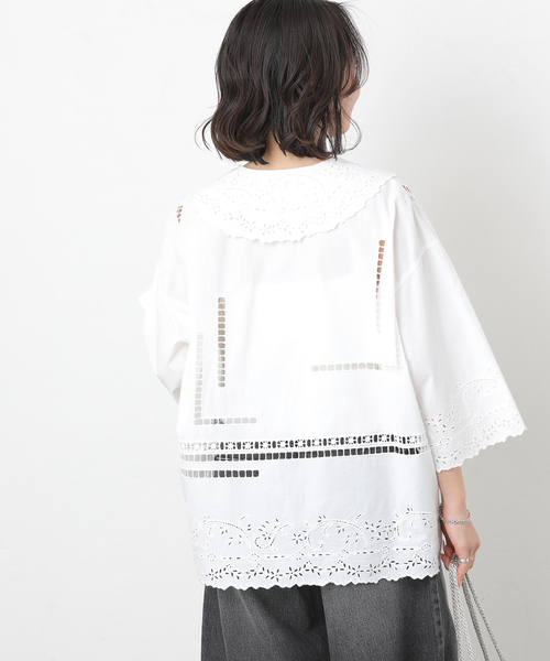 JOURNAL STANDARD relume(ジャーナルスタンダード レリューム)の「スクエアエンブロイダリーフラットカラーブラウス(シャツ/ブラウス・レディース・ブラック/ホワイト・FREE)」の19枚目の写真