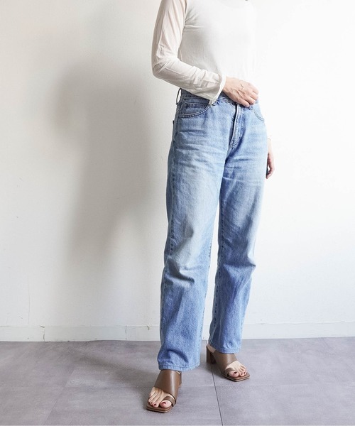 Fabby fabby(ファビィーファビィー)の「スクエアトゥトングチャンキーヒールサンダル(サンダル・レディース・ブラック/ブラウン/ベージュ・SMALL/MEDIUM/LARGE)」の10枚目の写真