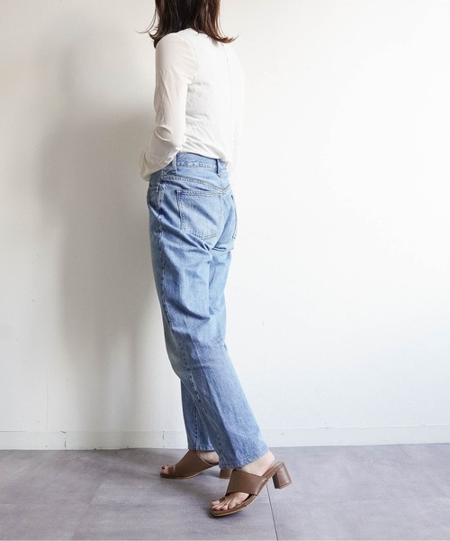 Fabby fabby(ファビィーファビィー)の「スクエアトゥトングチャンキーヒールサンダル(サンダル・レディース・ブラック/ブラウン/ベージュ・SMALL/MEDIUM/LARGE)」の7枚目の写真