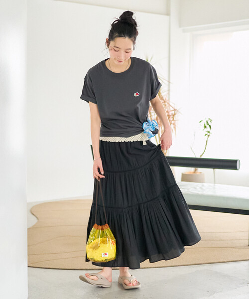 FREAK'S STORE(フリークスストア)の「FRUIT OF THE LOOM × FREAK'S STORE/フルーツオブザルーム 別注 シトロンプリント ビッグTシルエットTシャツ(Tシャツ/カットソー・レディース・ナチュラル/ライトグレー/ブラック・フリ-)」の4枚目の写真