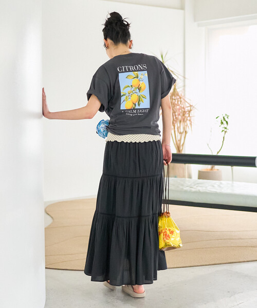 FREAK'S STORE(フリークスストア)の「FRUIT OF THE LOOM × FREAK'S STORE/フルーツオブザルーム 別注 シトロンプリント ビッグTシルエットTシャツ(Tシャツ/カットソー・レディース・ナチュラル/ライトグレー/ブラック・フリ-)」の7枚目の写真
