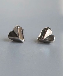 ISS（イズ）の「ISS イズ：スタッズハートピアス（ピアス（両耳用））」