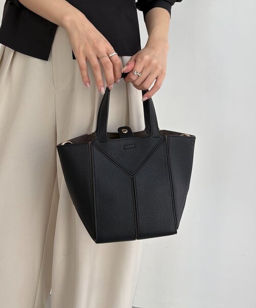 CAPRICIEUX LE'MAGE（カプリシューレマージュ）の「【S/Lサイズ展開あり】ブロッキングバッグ S（ショルダーバッグ・レディース・ブラック/ベージュ・FREE）」の7枚目の写真