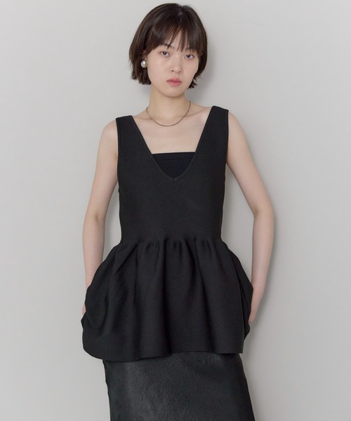 leimn（レイムン）の「2WAYペプラムVネックニット（タンクトップ・レディース・レッド/ブラック・FREE）」の5枚目の写真