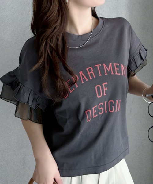umune(ウムネ)の「カレッジロゴ Tシャツ 半袖 フリル袖 異素材切り替え ロゴプリント カットソー トップス カジュアル 大人可愛い 夏(Tシャツ/カットソー・レディース・アイボリー/杢グレー/チャコールグレー・FREE)」の4枚目の写真