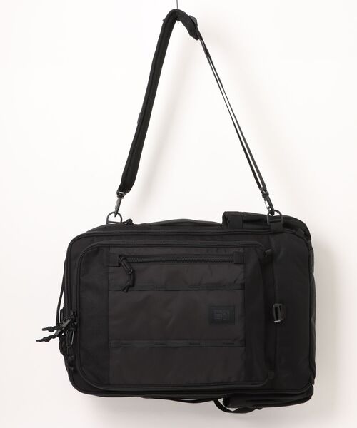 TOPO DESIGNS(トポデザインズ)の「3WAY【TOPO DESIGNS】GLOBAL TRAVEL BAG 30L(バックパック/リュック・レディース・ベージュ/ブルー/ブラック・ONE SIZE)」の4枚目の写真