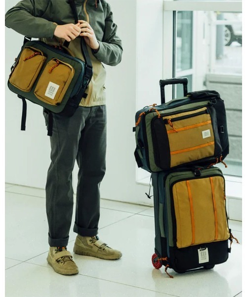 TOPO DESIGNS(トポデザインズ)の「3WAY【TOPO DESIGNS】GLOBAL TRAVEL BAG 30L(バックパック/リュック・レディース・ベージュ/ブルー/ブラック・ONE SIZE)」の14枚目の写真