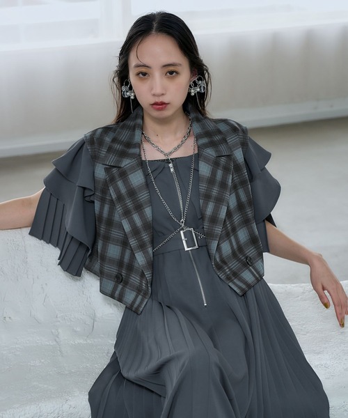 HARE（ハレ）の「2Pシアーチェックベスト＊ティアードスカート(HARE)（セットアップ・レディース・ブラック/ブルー・FREE）」の15枚目の写真