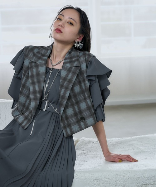 HARE（ハレ）の「2Pシアーチェックベスト＊ティアードスカート(HARE)（セットアップ・レディース・ブラック/ブルー・FREE）」の16枚目の写真