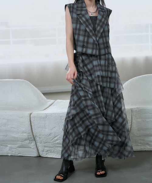 HARE（ハレ）の「2Pシアーチェックベスト＊ティアードスカート(HARE)（セットアップ・レディース・ブラック/ブルー・FREE）」の19枚目の写真