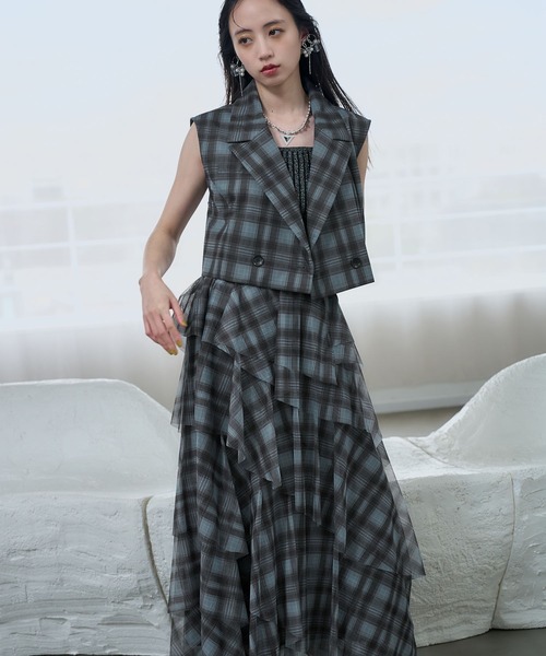 HARE（ハレ）の「2Pシアーチェックベスト＊ティアードスカート(HARE)（セットアップ・レディース・ブラック/ブルー・FREE）」の20枚目の写真