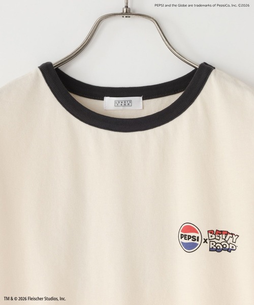 LOWRYS FARM（ローリーズファーム）の「ＢｅｔｔｙリンガーＴＥＥ  666049（Tシャツ/カットソー・レディース・チャコールグレー/アイボリー・FREE）」の6枚目の写真