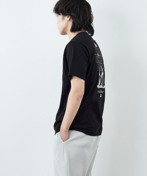 CHUMS（チャムス）の「【WEB限定】[CHUMS/チャムス] I'M A BOOBY BIRD バックプリント ポケットTシャツ（Tシャツ/カットソー・レディース・ホワイト/ブラック/グレイッシュベージュ・M/L/XL）」の9枚目の写真