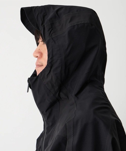 WHITE MOUNTAINEERING（ホワイトマウンテニアリング）の「【White Mountaineering/ホワイトマウンテニアリング】GORE-TEX HOODED JACKET（テーラードジャケット・メンズ・ブラック・2/1）」の5枚目の写真