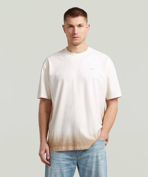 G-STAR(ジースター)の「Sprayed Relaxed T-Shirt/スプレーデザイングラデーションリラックスTシャツ(Tシャツ/カットソー・メンズ・ホワイト系その他/ブルー系その他・X-LARGE/LARGE/MEDIUM/SMALL/X-SMALL)」の2枚目の写真